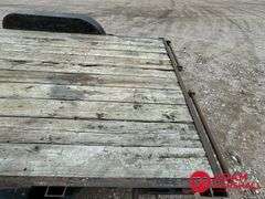 1999  Titan  Flatbed Trailer - 18FT