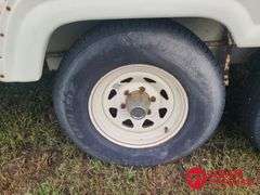 1993  NU-WA  Hitchhiker  Camper Trailer - 30FT