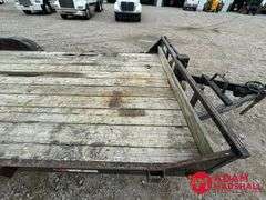 1999  Titan  Flatbed Trailer - 18FT
