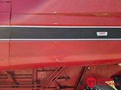 1992  Case  1660  Combine