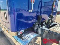 2006  Peterbilt  379  Semi Truck