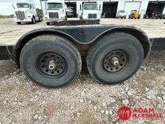 1999  Titan  Flatbed Trailer - 18FT