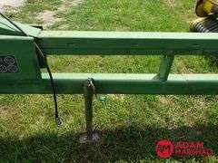 John Deere  Pull Type Silage Chopper