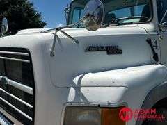 1995  Ford  LTA9000   Semi Truck - Diesel