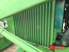 1984  John Deere  2950  Tractor w/Loader