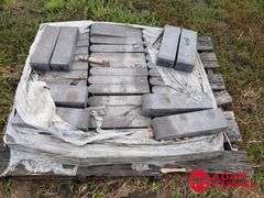 (50) Coping Bullnose Pavers - Charcoal
