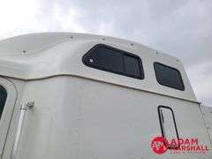 2004  International  9400t  Semi Truck