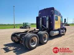 2000  Kenworth  T2000  Semi Truck
