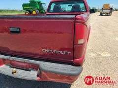 2003  Chevrolet  S10  Pickup - Gasoline