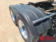 2016  Kenworth  T680  Semi Truck