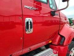 2014  International  Pro Star+  Semi Truck