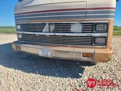 1988  Chevrolet   P30 Superchief Motorhome - 31FT