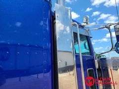 2006  Peterbilt  379  Semi Truck