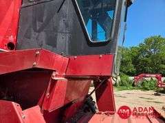 1992  Case  1660  Combine