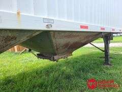2009  DMF  Hopper  Grain Trailer - 32FT