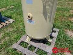 Ingersoll Rand  2475N7.5TSC  Air Compressor