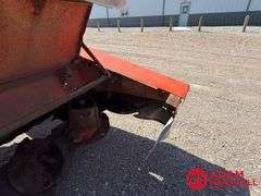 2010  Kuhn  FC 4000  RG Windrower - 13FT