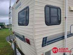 1993  NU-WA  Hitchhiker  Camper Trailer - 30FT