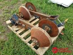 (2) Gauge Wheels