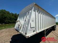 1996  Dakota  3200 Hopper  Grain Trailer - 32FT