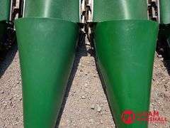 2019  John Deere  708C  Corn Head - 8R30