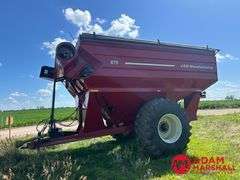 2011  J & M  875-18   Grain Cart
