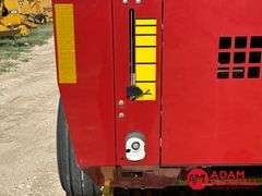 2013  New Holland  BR7090  Specialty Crop Baler