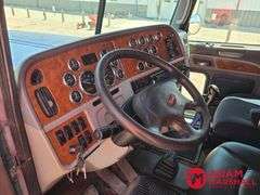 2006  Peterbilt  379  Semi Truck