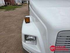 2000  Freightliner  FL60  Box Truck