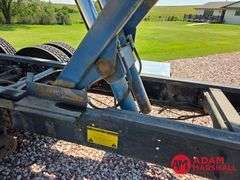 1993  International  Eagle 9300  Straight Truck