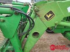 1984  John Deere  2950  Tractor w/Loader
