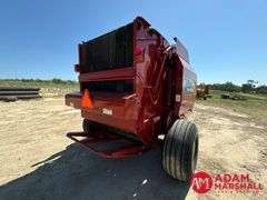 2013  New Holland  BR7090  Specialty Crop Baler