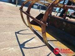 1966  Oliver  1650  Tractor w/ Loader