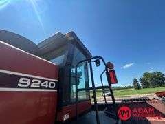 2005  Hesston  9240  Swather