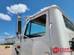 1991  International  8100  Semi Truck