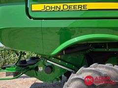 2018  John Deere  S770  Combine