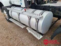 2012  Kenworth  T800  Semi Truck