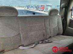 2005  Chevrolet  Silverado 2500  Pickup - Gasoline