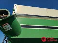 J&M  525  Grain Cart