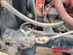 2004  International  9400t  Semi Truck