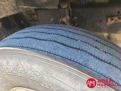 2006  Sterling  9500  Semi Truck