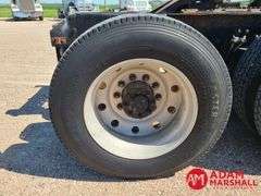 2000  Kenworth  T2000  Semi Truck