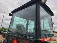 1984  John Deere  2950  Tractor w/Loader