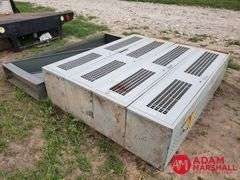 (4) Metal Locker w/ Metal Shelf