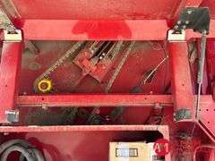 2013  New Holland  BR7090  Specialty Crop Baler