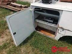 Altec  Utility Bed w/ Boom
