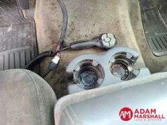 2004  Chevrolet  Silverado 3500  Pickup - Gasoline