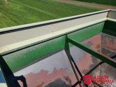 J&M  525  Grain Cart