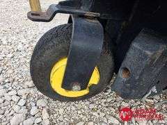 John Deere  F510  Riding Lawn Mower - 48IN