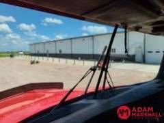 2011  Kenworth  T800  Semi Truck